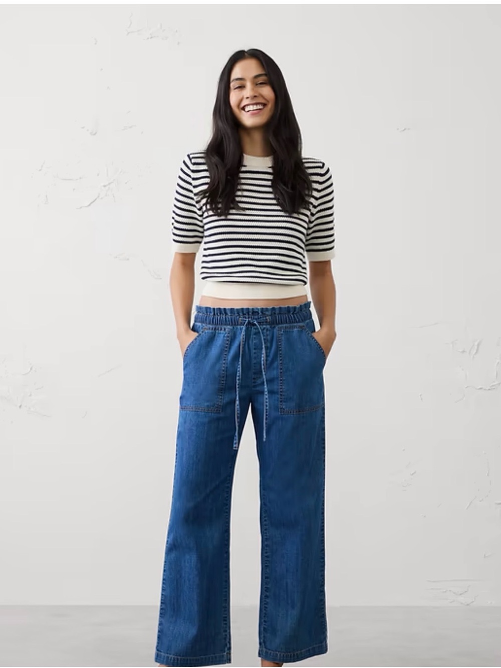 Banana Republic Light Blue Straight Mid-Rise Denim Pants Brand New w/tags
